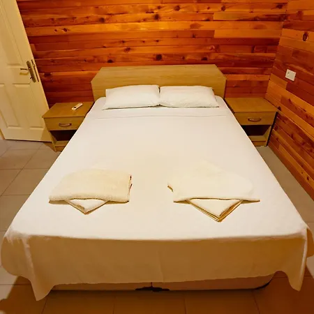 Defne Olive Gardens, Koca Calis, Hébergement de vacances *