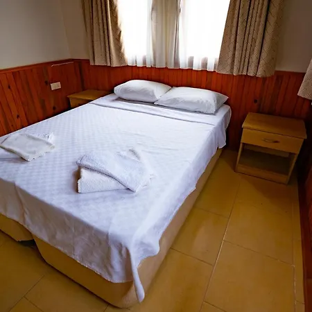Defne Olive Gardens, Koca Calis, * Fethiye