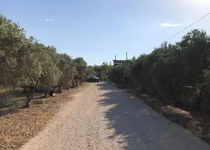 Defne Olive Gardens, Koca Calis, - Previously Defne Vakantiehuis