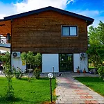 Defne Olive Gardens, Koca Calis, * Fethiye