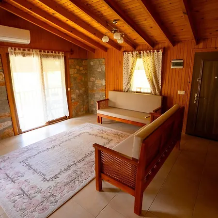 Casa de Férias Defne Olive Gardens, Koca Calis, - Previously Defne Fethiye