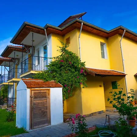 Defne Olive Gardens, Koca Calis, * Fethiye