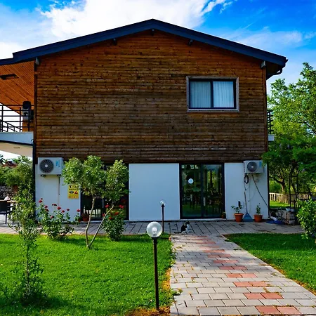 Defne Olive Gardens, Koca Calis, * Fethiye