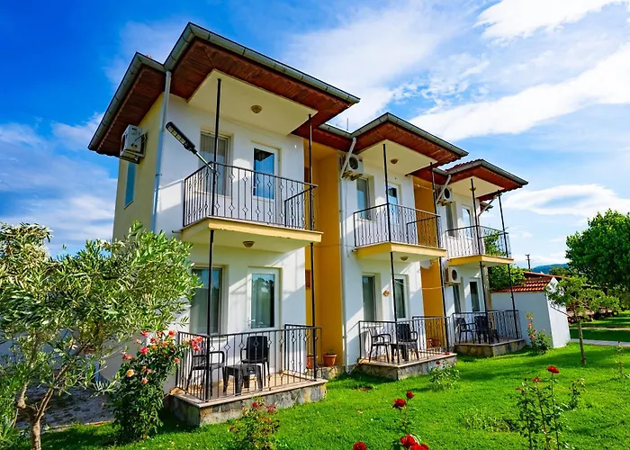 Defne Olive Gardens, Koca Calis, Fethiye