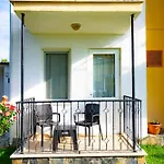 Defne Olive Gardens, Koca Calis, * フェティエ