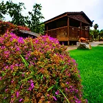 Defne Olive Gardens, Koca Calis, * フェティエ